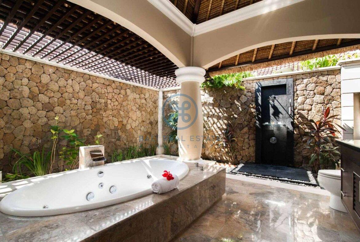 3 bedroom balinese villa sanur for sale rent 14