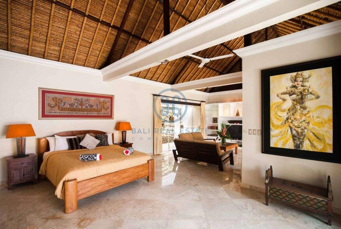 3 bedroom balinese villa sanur for sale rent 18