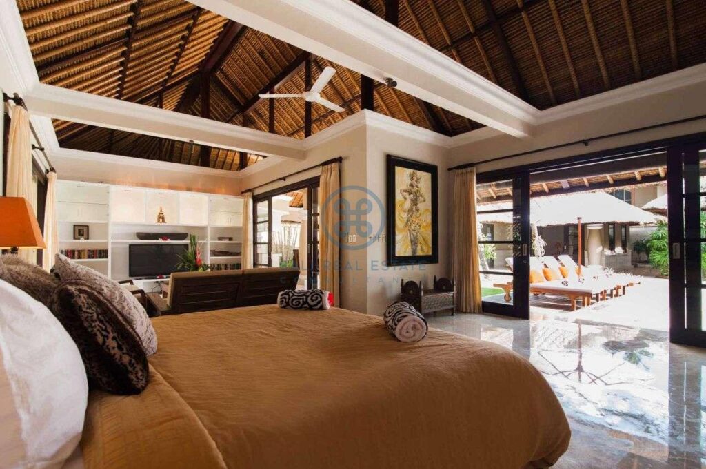 3 bedroom balinese villa sanur for sale rent 21