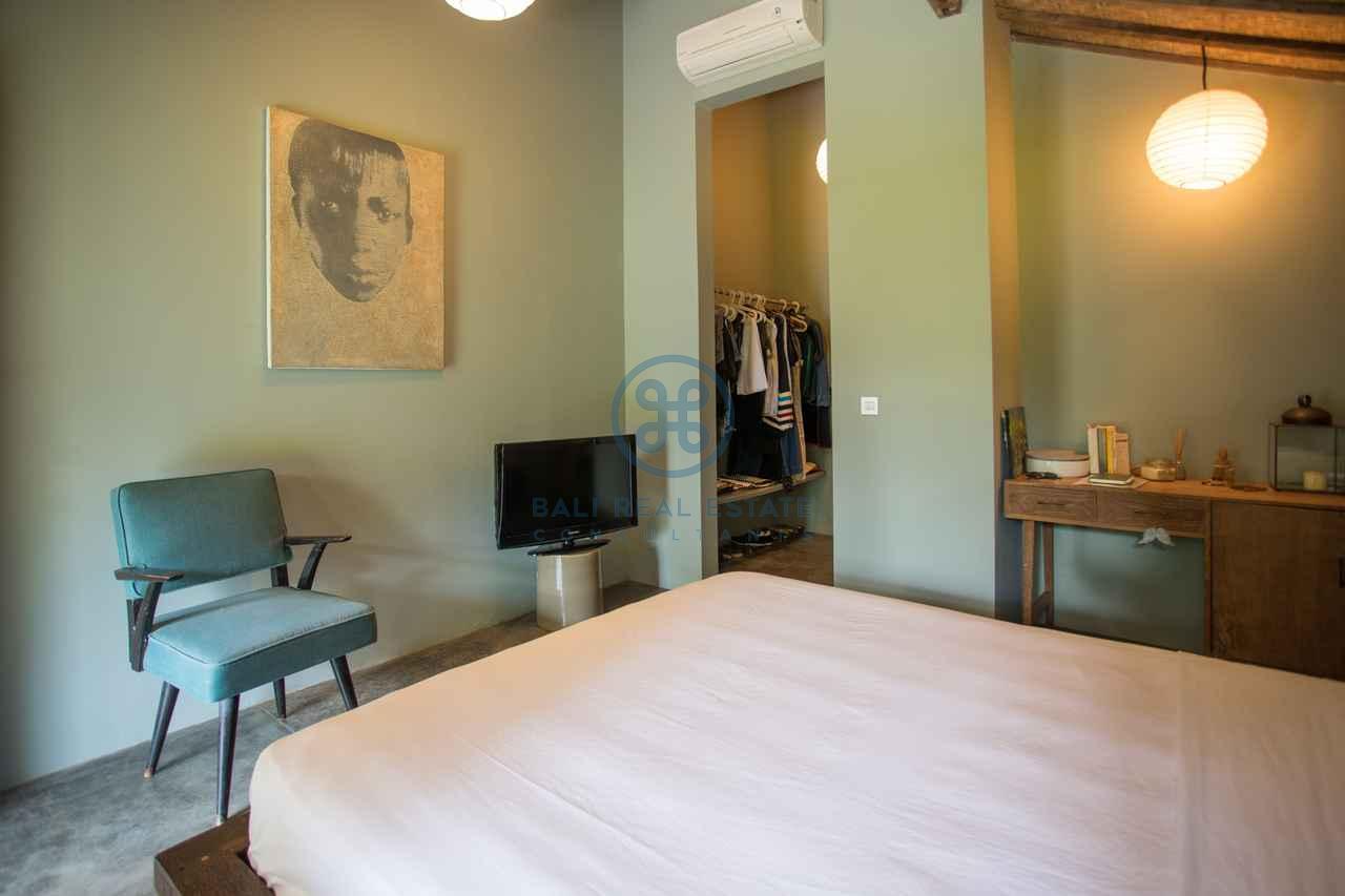 3 bedrooms traditional villa bali ubud for sale rent 3