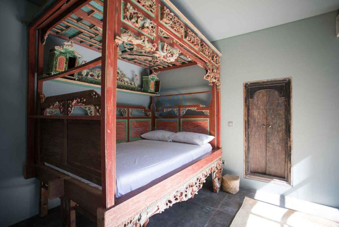 3 bedrooms traditional villa bali ubud for sale rent 5