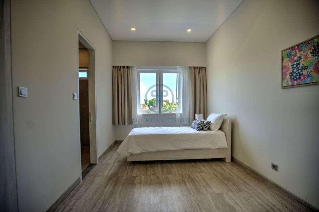 4 bedroom villa beachside sanur for sale rent 13