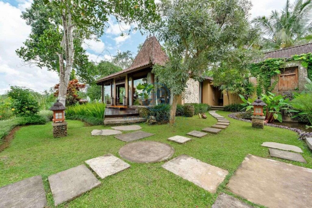 4 bedrooms villa estate jungle view ubud for sale rent 24