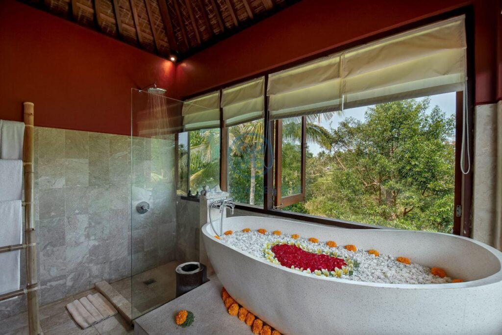 7 bedrooms villa hideaway moutain view ubud for sale rent 4