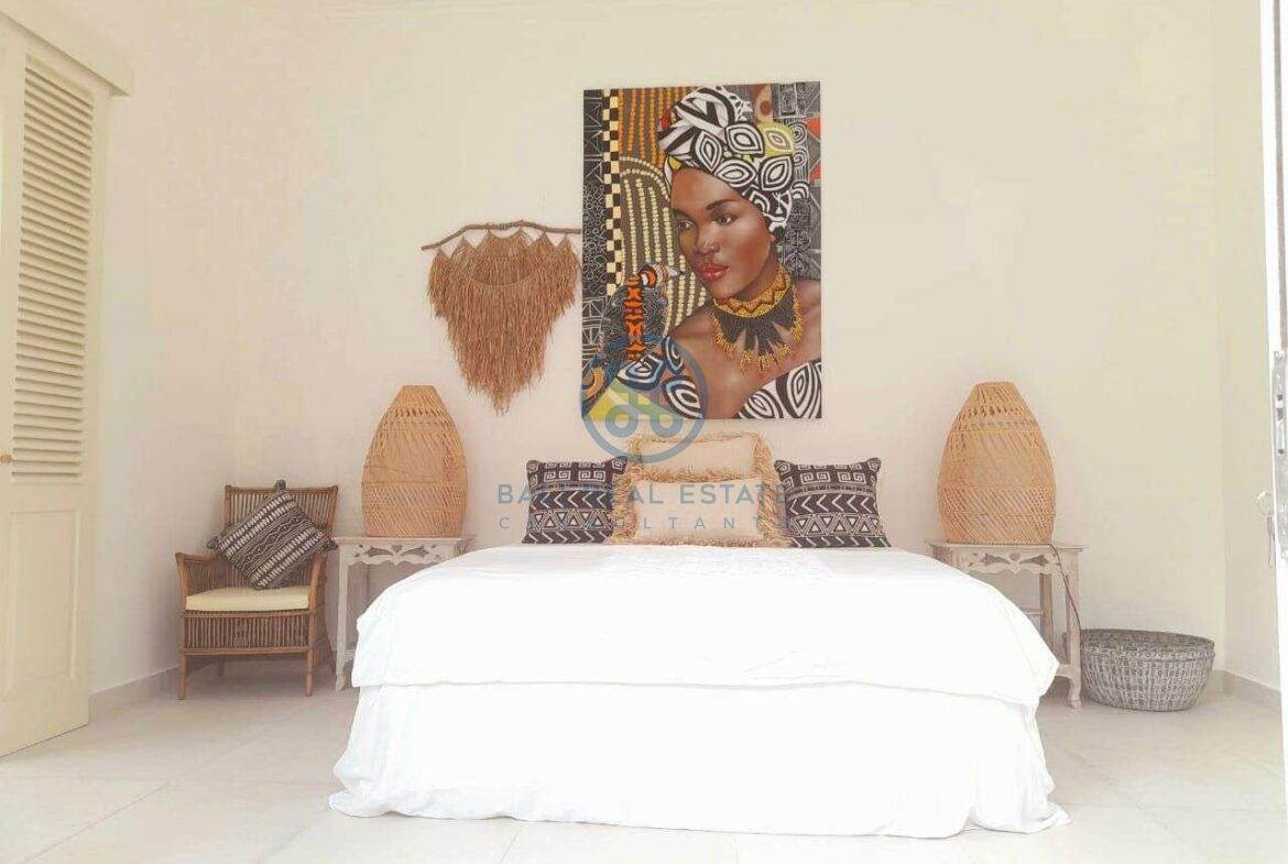 stylist 3 bedrooms villa ricefield view ubud for sale rent 9