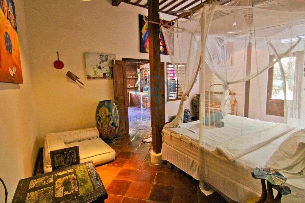 bedroom bohemian joglo villa in canggu batu bolong for sale rent