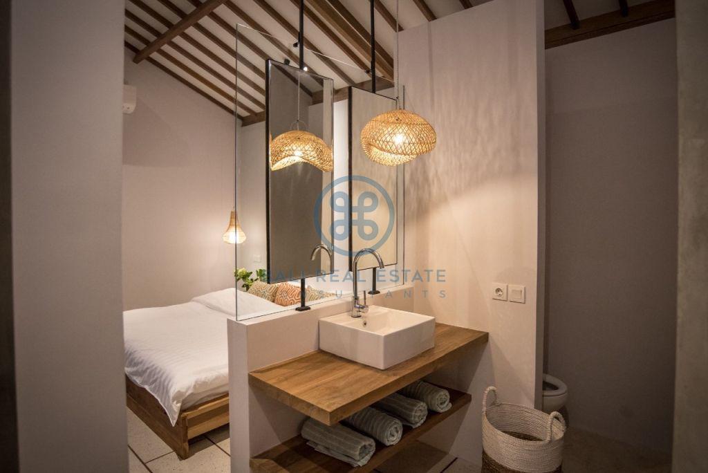 bedroom designer villa berawa for sale rent