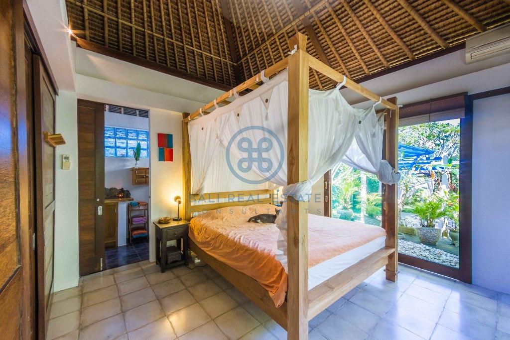 charming bedroom villa ubud for sale