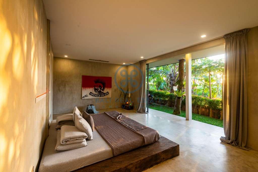 bedroom villa in kedungu for sale