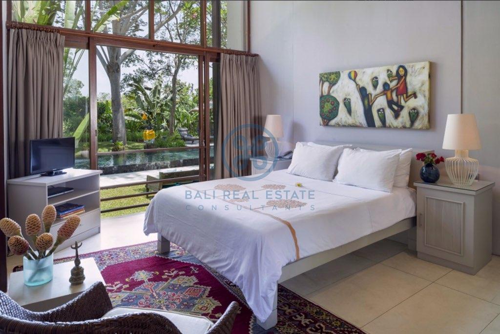bedroom villa for sale in canggu