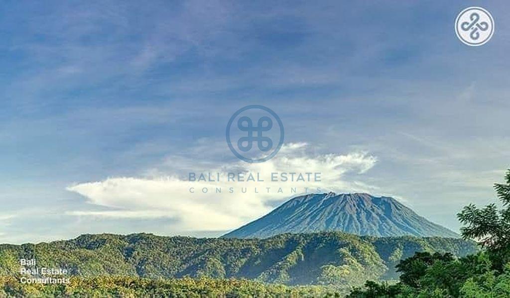 land ocean mountain view candidasa for sale rent