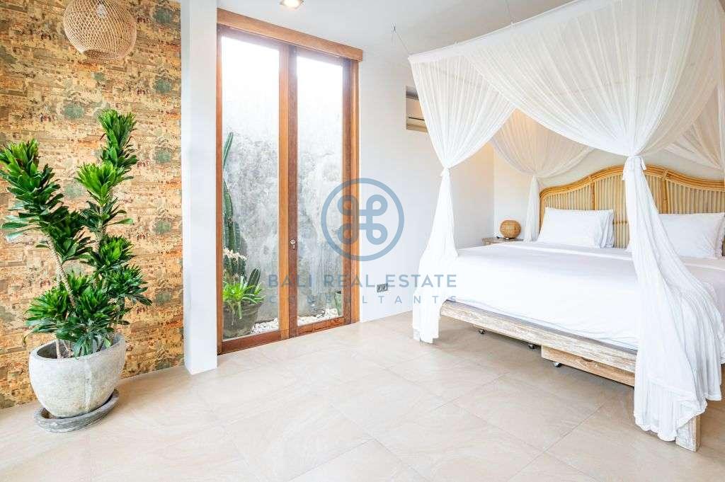 boho bedroom family villa in canggu berawa for sale rent