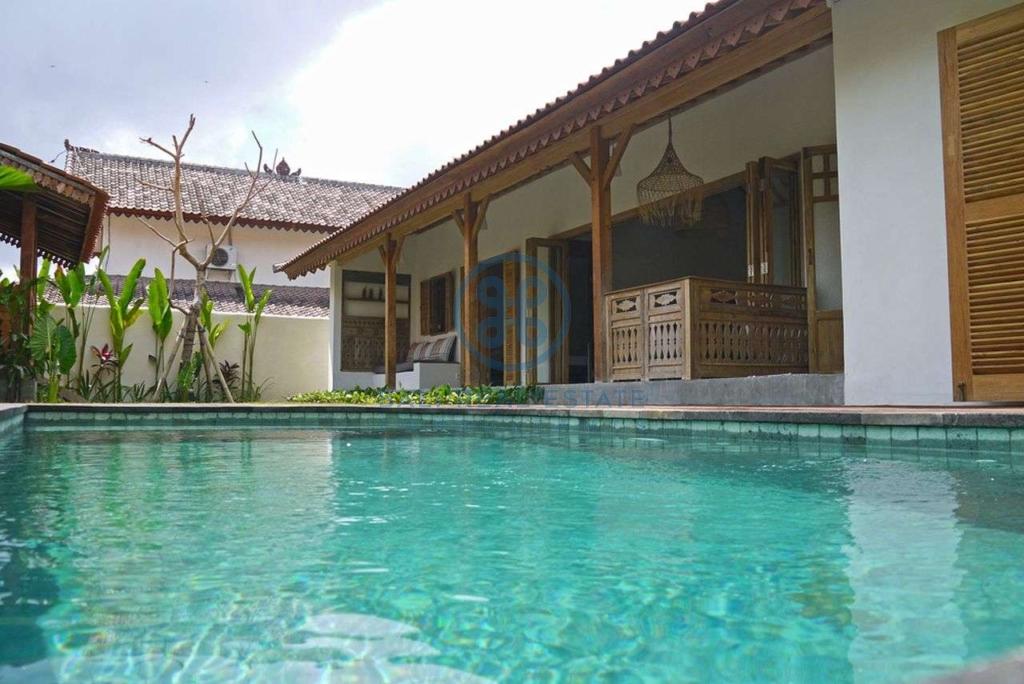 bedroom colonial vibe canggu villa home for sale rent