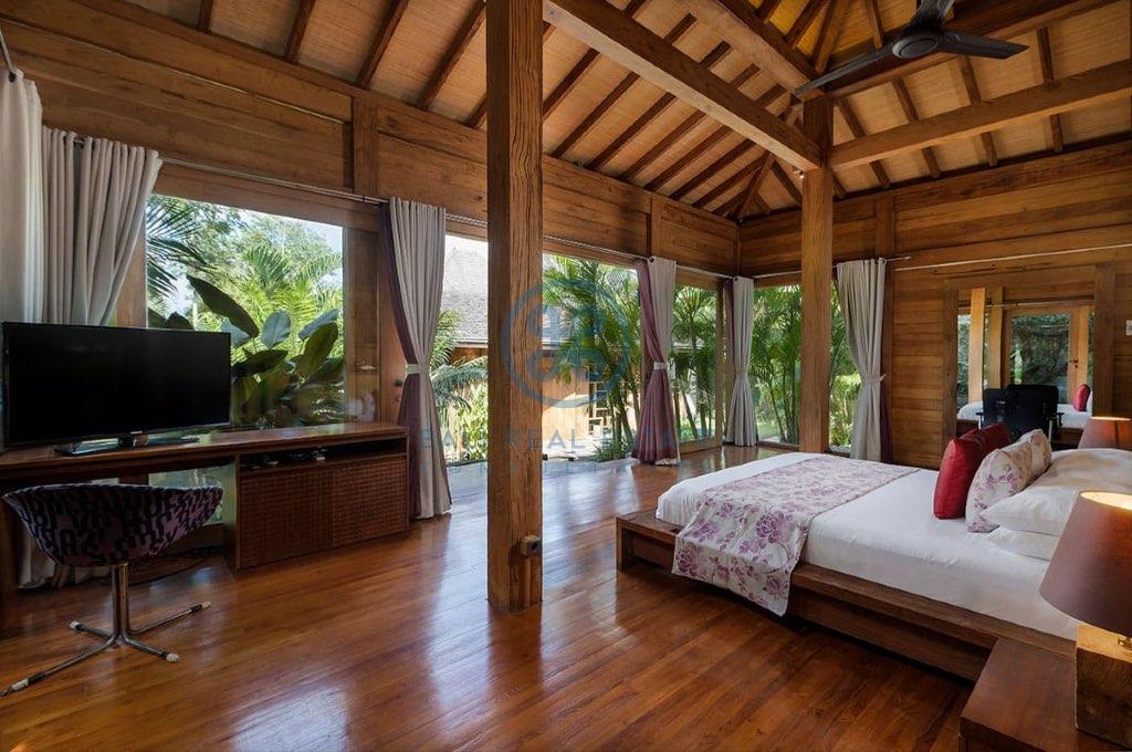 bedroom villa in canggu pererenan for sale