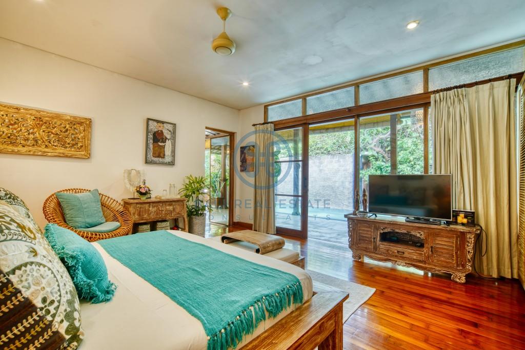 bedroom villa garden view berawa bali for sale rent